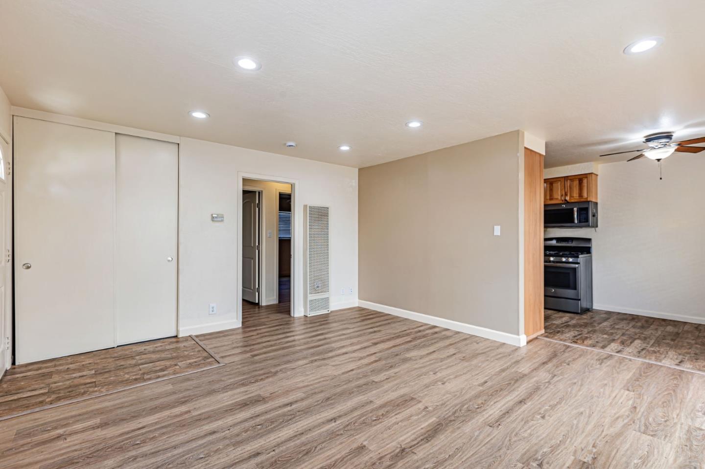 Detail Gallery Image 7 of 43 For 4631 Whitwood Ln, San Jose,  CA 95130 - – Beds | – Baths