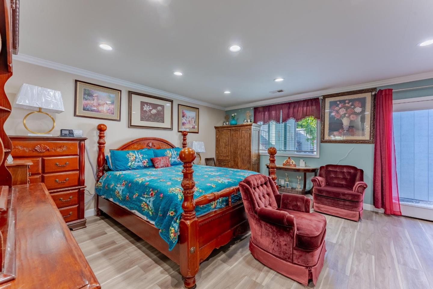 Detail Gallery Image 13 of 39 For 1353 Orlando Dr, San Jose,  CA 95122 - 5 Beds | 4 Baths