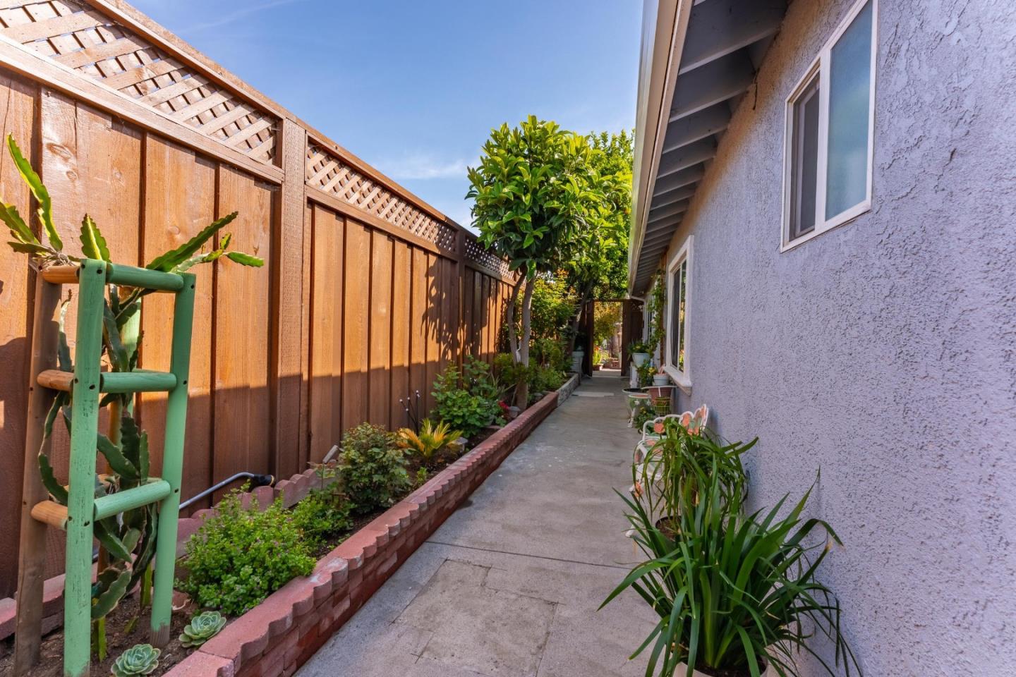Detail Gallery Image 29 of 39 For 1353 Orlando Dr, San Jose,  CA 95122 - 5 Beds | 4 Baths