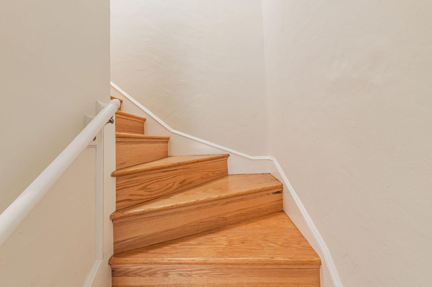 Detail Gallery Image 10 of 43 For 2314 43rd Ave, San Francisco,  CA 94116 - 2 Beds | 1 Baths
