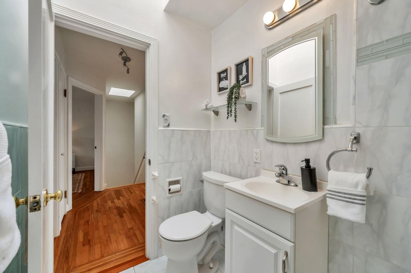 Detail Gallery Image 25 of 43 For 2314 43rd Ave, San Francisco,  CA 94116 - 2 Beds | 1 Baths