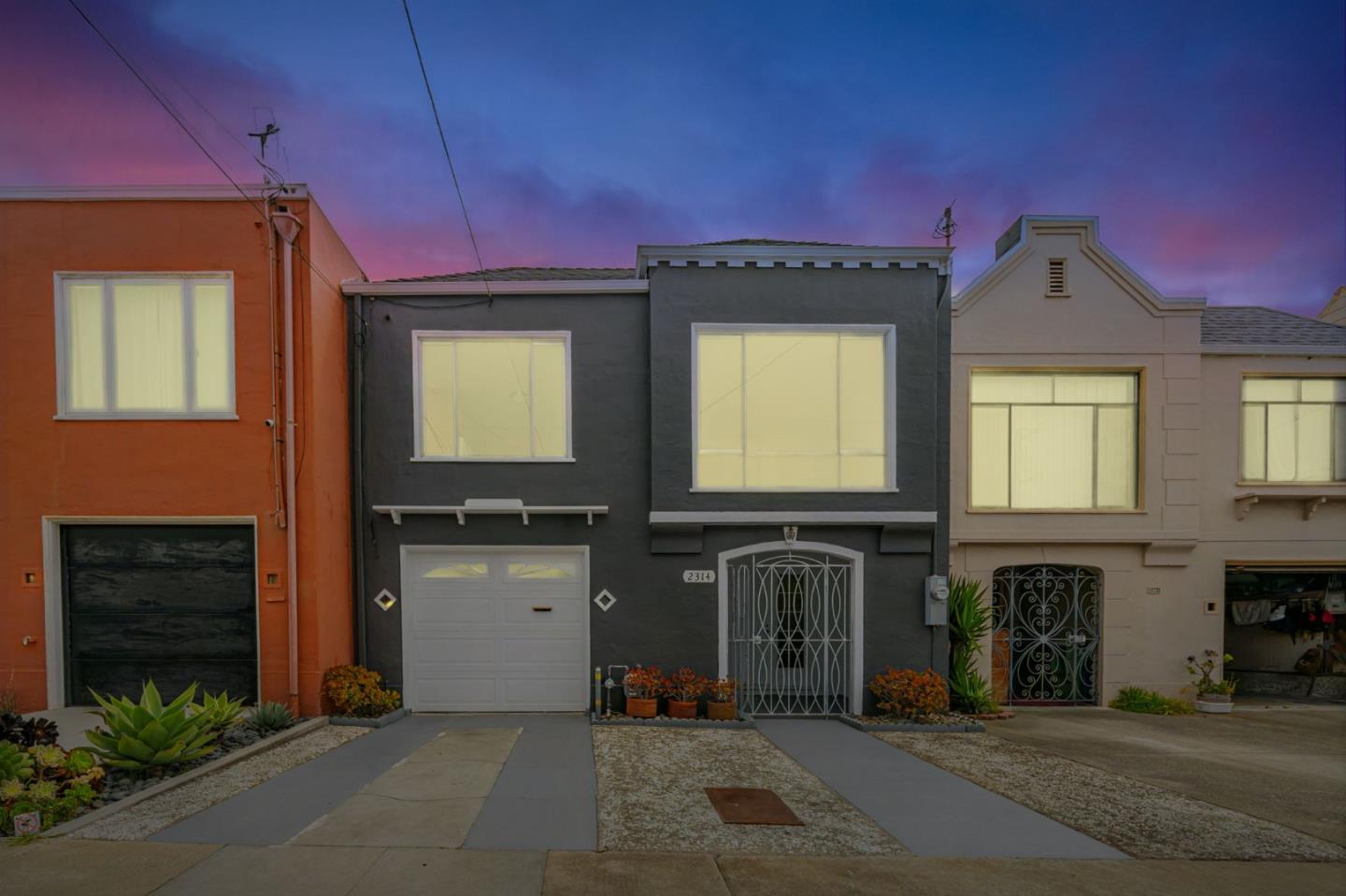 Detail Gallery Image 3 of 43 For 2314 43rd Ave, San Francisco,  CA 94116 - 2 Beds | 1 Baths