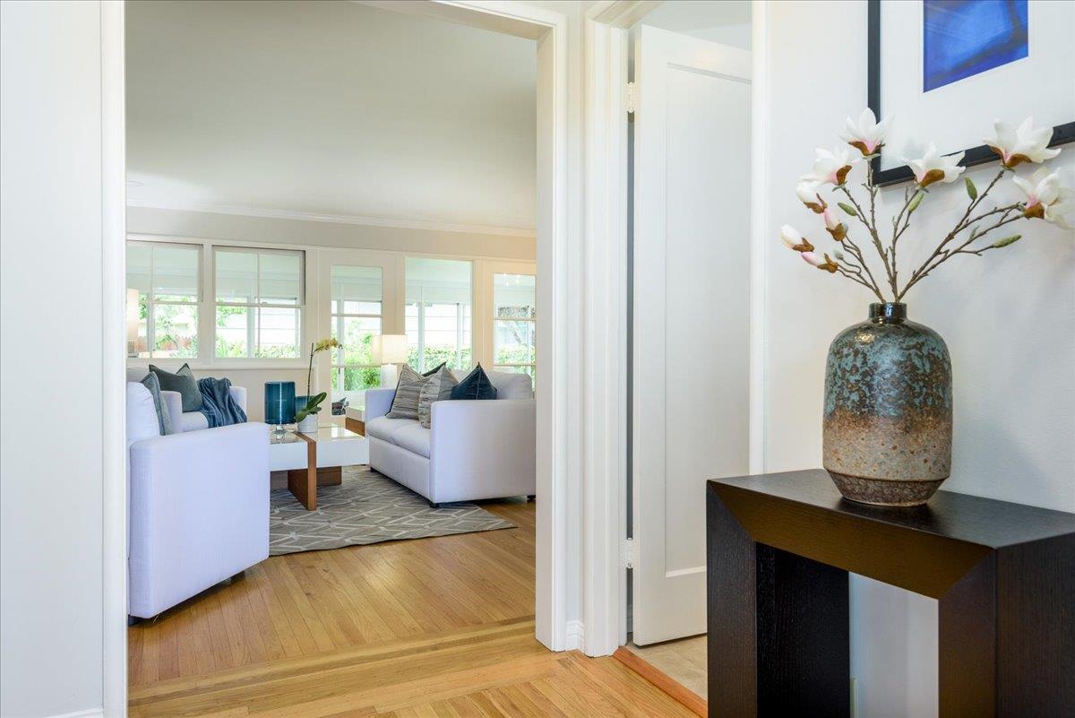 Detail Gallery Image 4 of 24 For 3156 Edison St, San Mateo,  CA 94403 - 3 Beds | 1 Baths
