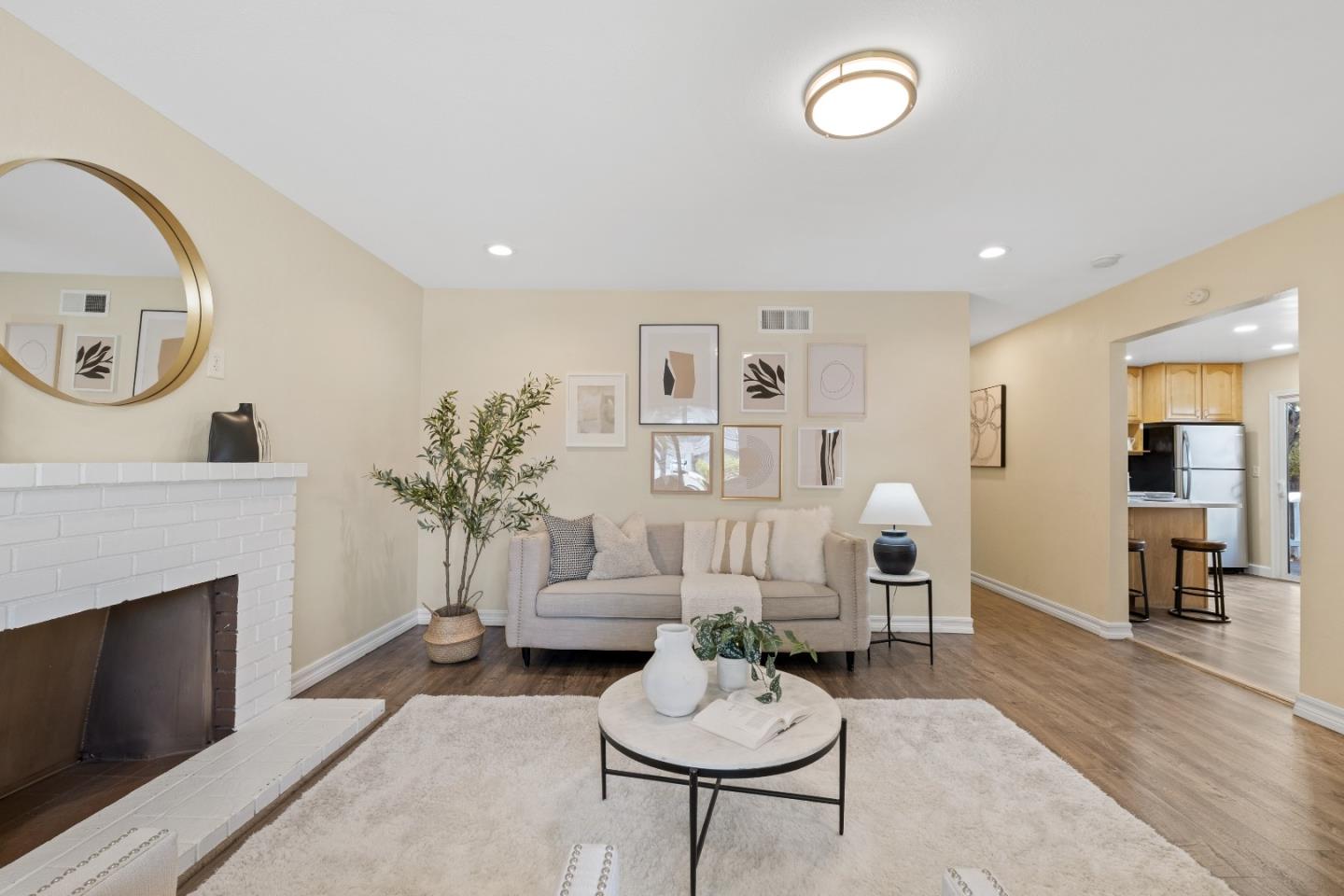 Detail Gallery Image 10 of 48 For 1365 Tourney Dr, San Jose,  CA 95131 - 4 Beds | 3 Baths