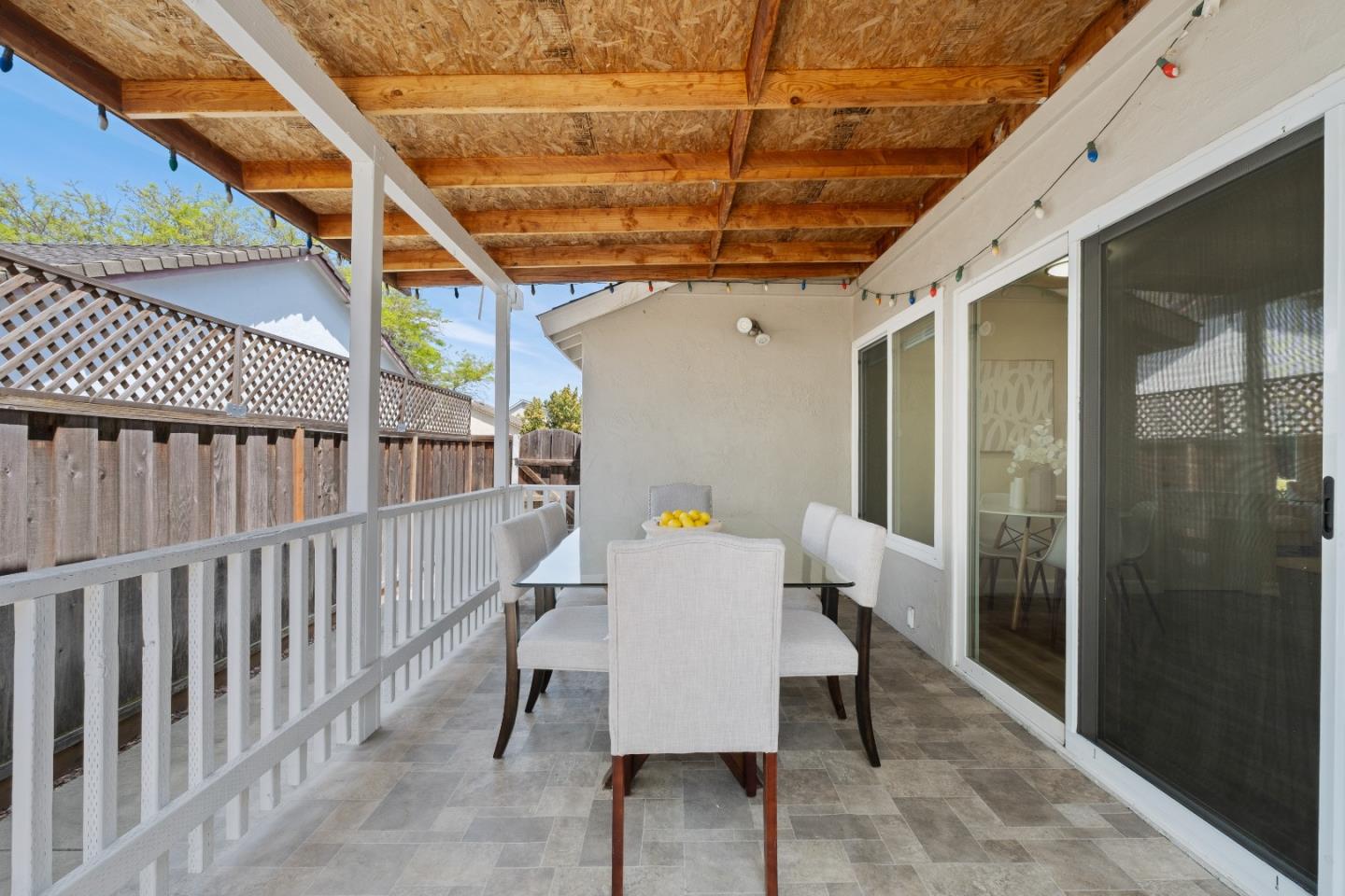 Detail Gallery Image 19 of 48 For 1365 Tourney Dr, San Jose,  CA 95131 - 4 Beds | 3 Baths