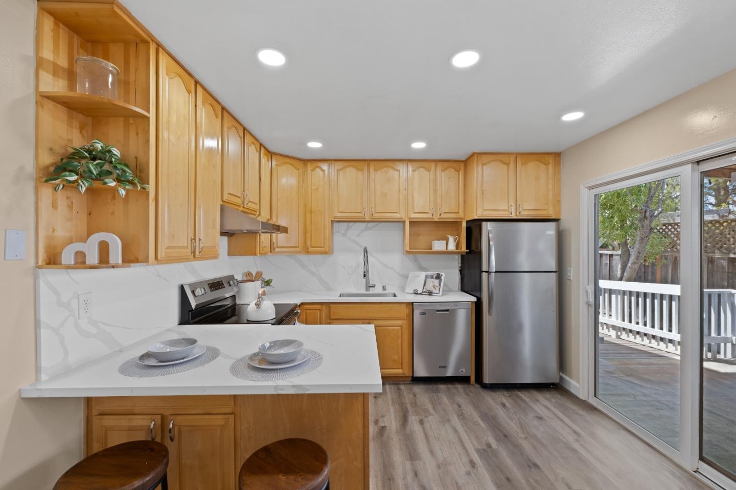 Detail Gallery Image 5 of 48 For 1365 Tourney Dr, San Jose,  CA 95131 - 4 Beds | 3 Baths