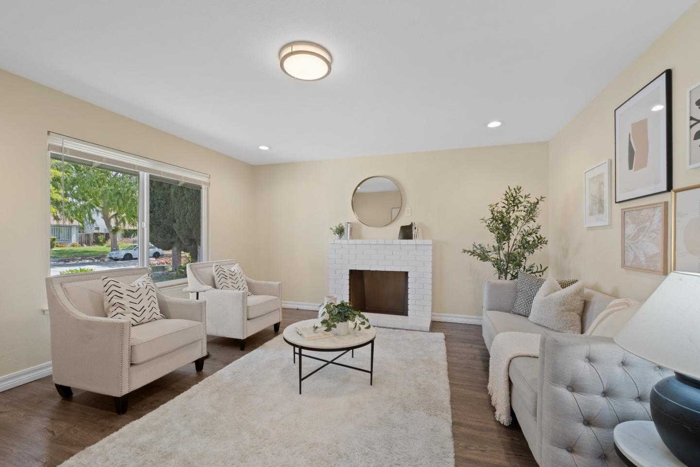 Detail Gallery Image 9 of 48 For 1365 Tourney Dr, San Jose,  CA 95131 - 4 Beds | 3 Baths