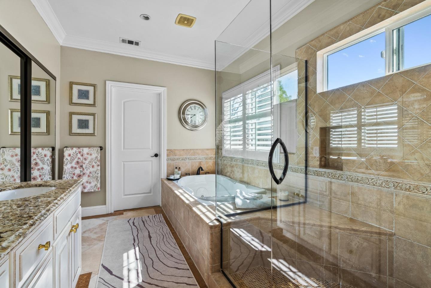 Detail Gallery Image 23 of 45 For 2213 Foxworthy Ave, San Jose,  CA 95124 - 4 Beds | 3 Baths