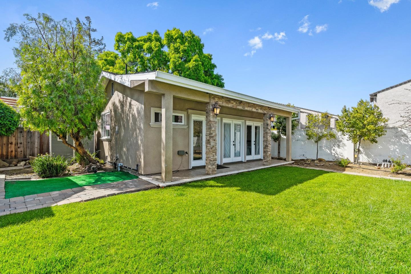 Detail Gallery Image 33 of 45 For 2213 Foxworthy Ave, San Jose,  CA 95124 - 4 Beds | 3 Baths