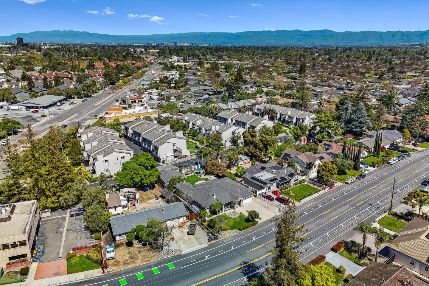 Detail Gallery Image 42 of 45 For 2213 Foxworthy Ave, San Jose,  CA 95124 - 4 Beds | 3 Baths