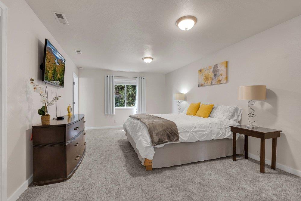 Detail Gallery Image 32 of 63 For 61 Ocean St, Davenport,  CA 95017 - 5 Beds | 3/1 Baths