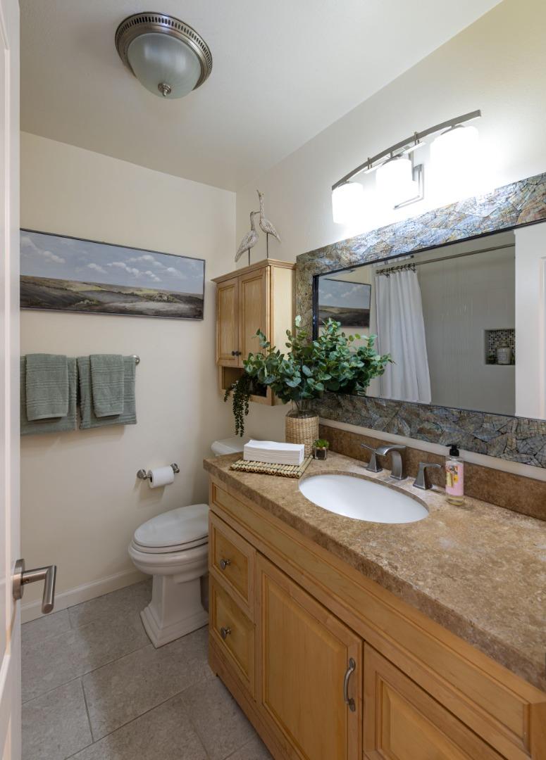 Detail Gallery Image 15 of 28 For 825 Balboa Ave #104,  Capitola,  CA 95010 - 2 Beds | 1/1 Baths
