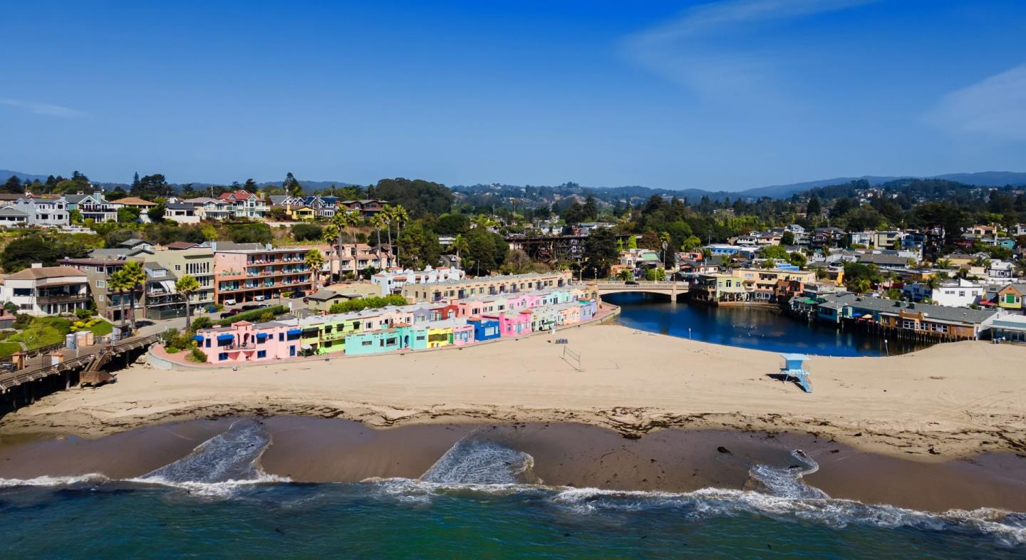 Detail Gallery Image 26 of 28 For 825 Balboa Ave #104,  Capitola,  CA 95010 - 2 Beds | 1/1 Baths