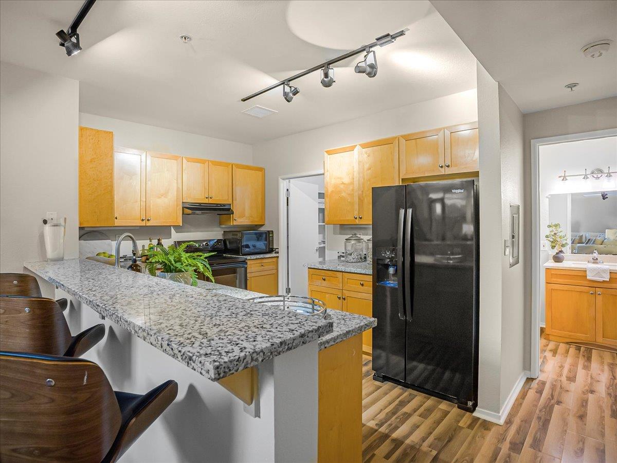 Detail Gallery Image 12 of 50 For 400 N 1st St #101,  San Jose,  CA 95112 - 1 Beds | 1/1 Baths