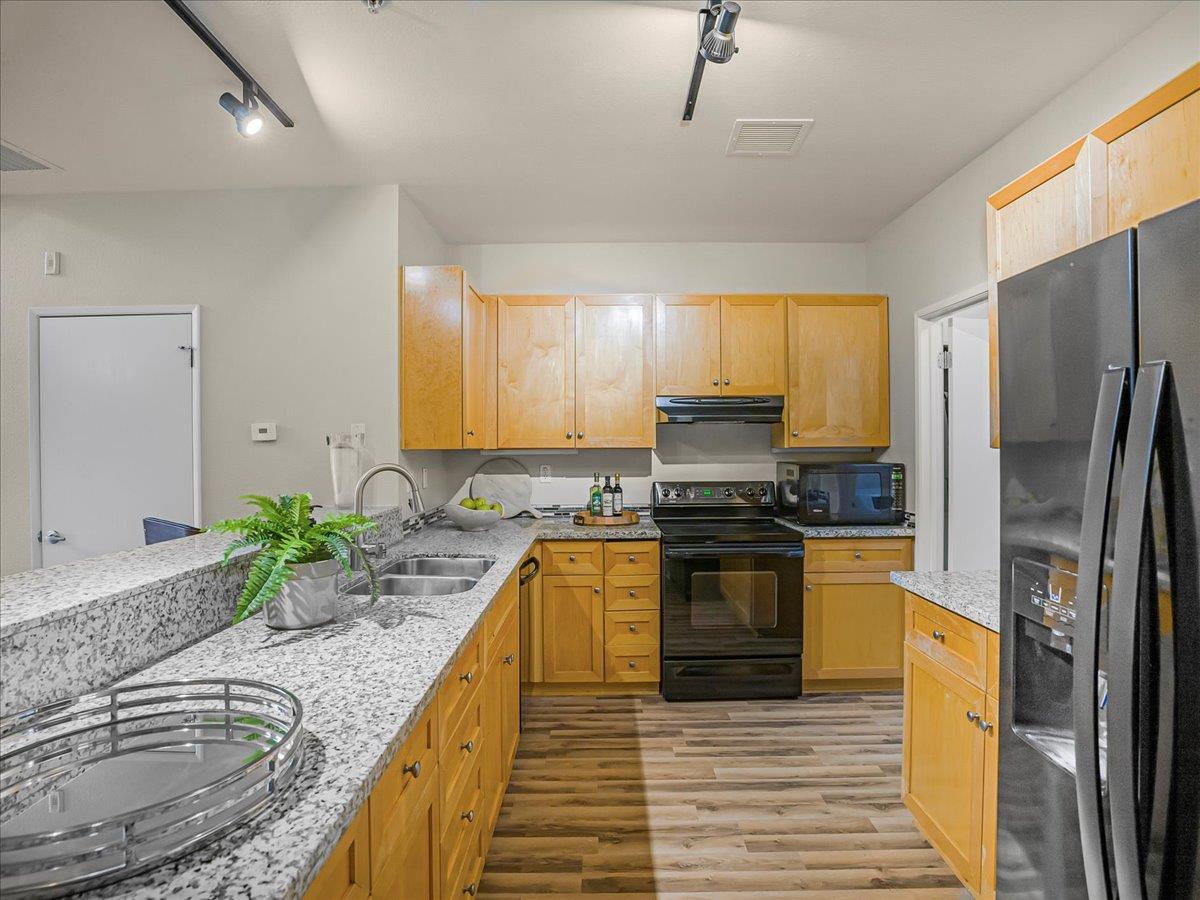 Detail Gallery Image 13 of 50 For 400 N 1st St #101,  San Jose,  CA 95112 - 1 Beds | 1/1 Baths