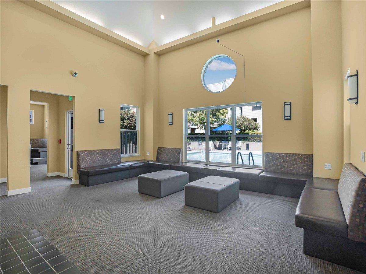 Detail Gallery Image 34 of 50 For 400 N 1st St #101,  San Jose,  CA 95112 - 1 Beds | 1/1 Baths