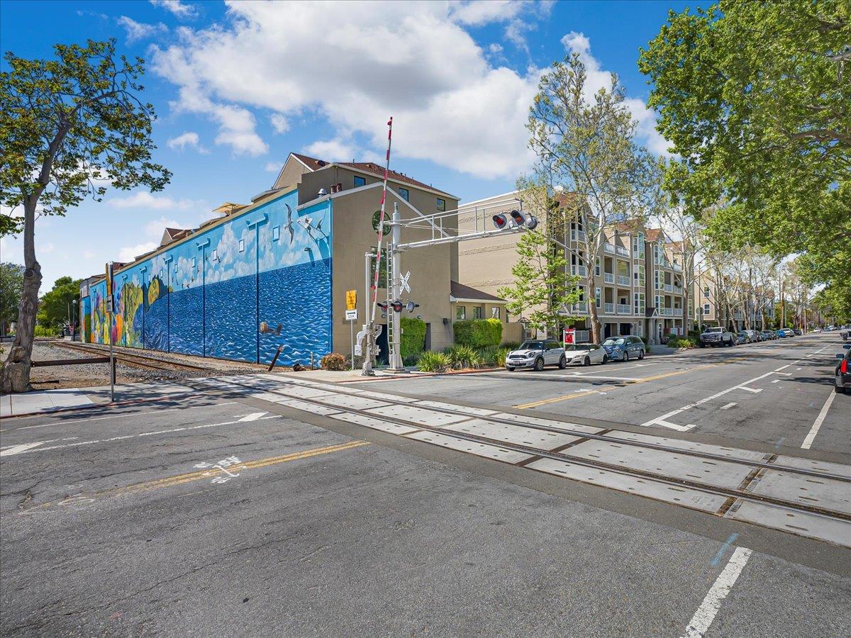 Detail Gallery Image 48 of 50 For 400 N 1st St #101,  San Jose,  CA 95112 - 1 Beds | 1/1 Baths