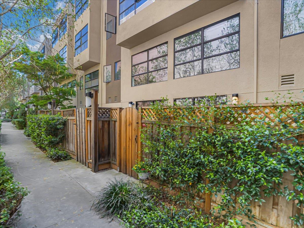 Detail Gallery Image 49 of 50 For 400 N 1st St #101,  San Jose,  CA 95112 - 1 Beds | 1/1 Baths