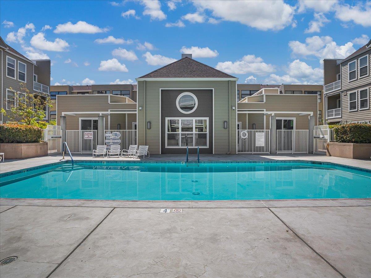 Detail Gallery Image 50 of 50 For 400 N 1st St #101,  San Jose,  CA 95112 - 1 Beds | 1/1 Baths
