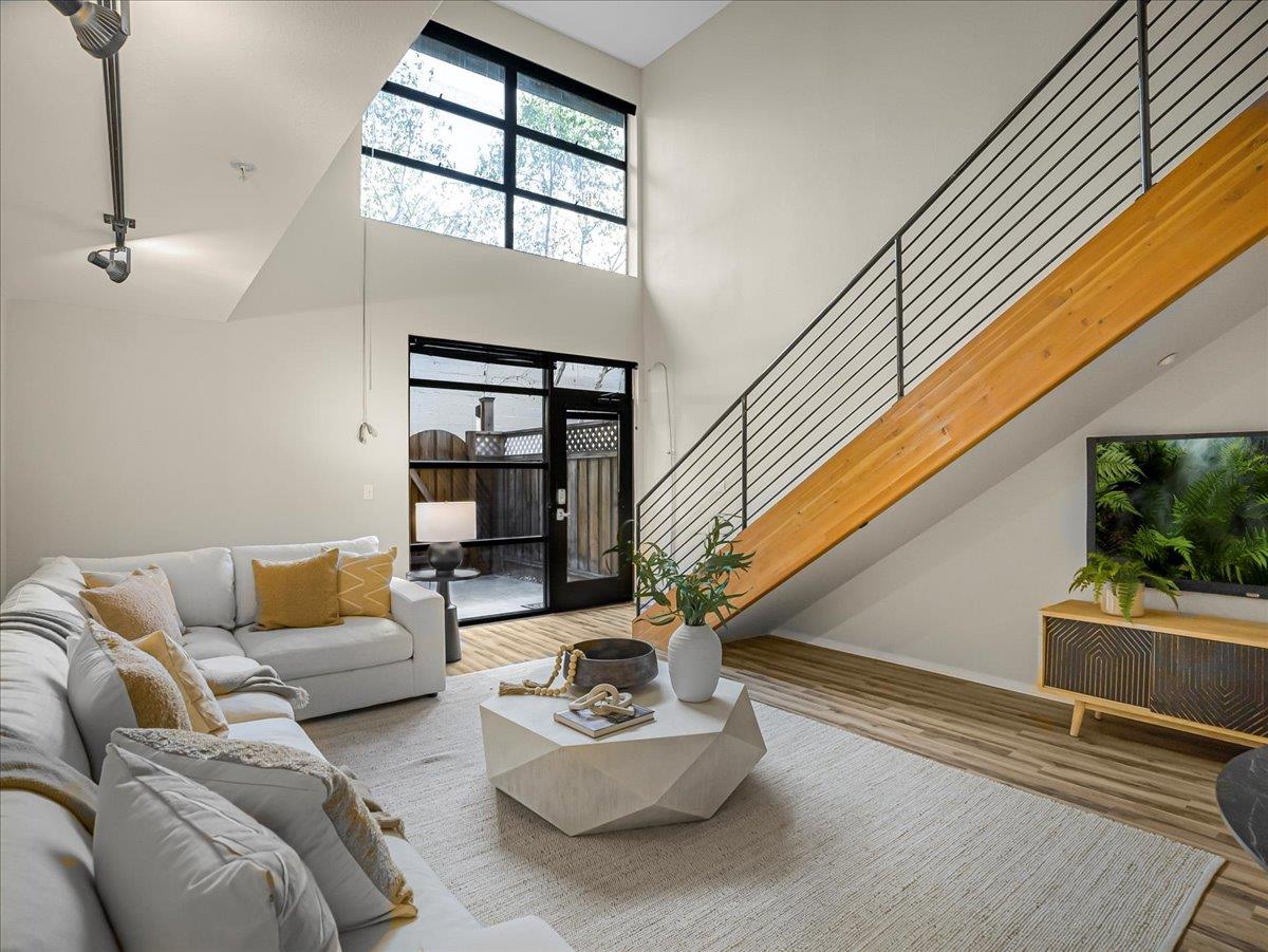 Detail Gallery Image 9 of 50 For 400 N 1st St #101,  San Jose,  CA 95112 - 1 Beds | 1/1 Baths