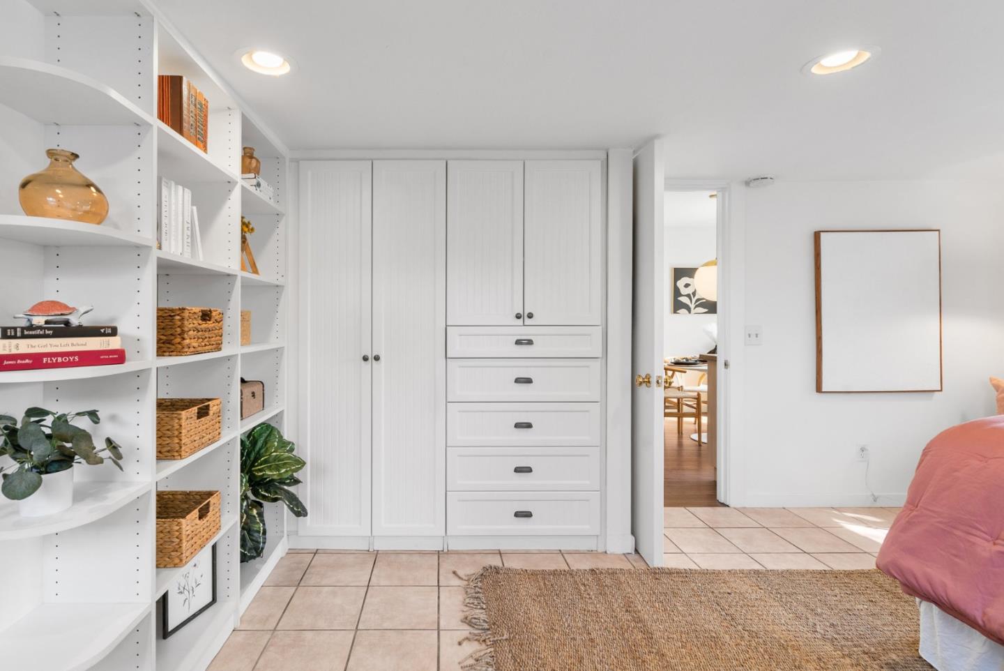 Detail Gallery Image 18 of 35 For 691 35th Ave, Santa Cruz,  CA 95062 - 2 Beds | 2 Baths