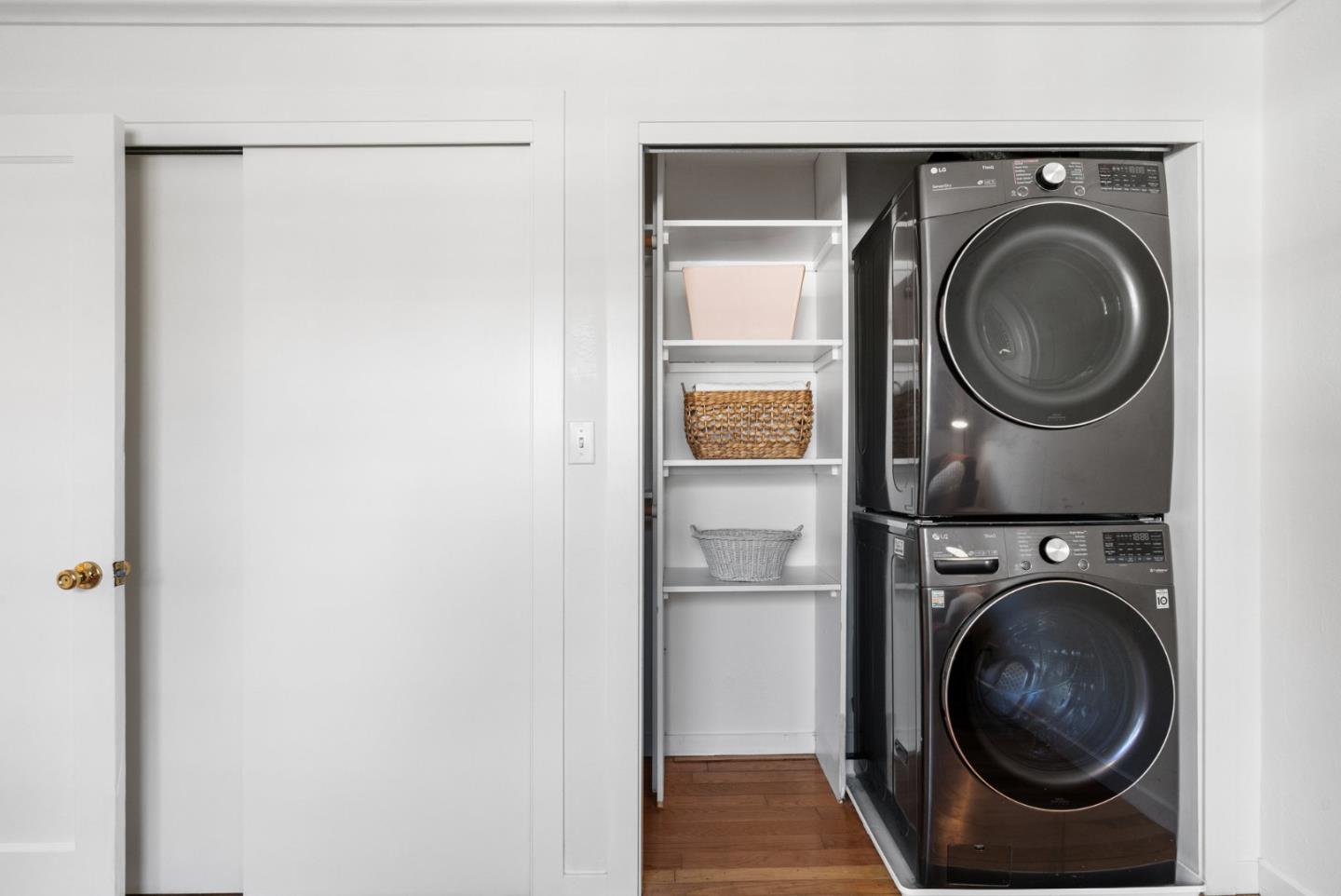 Detail Gallery Image 26 of 35 For 691 35th Ave, Santa Cruz,  CA 95062 - 2 Beds | 2 Baths