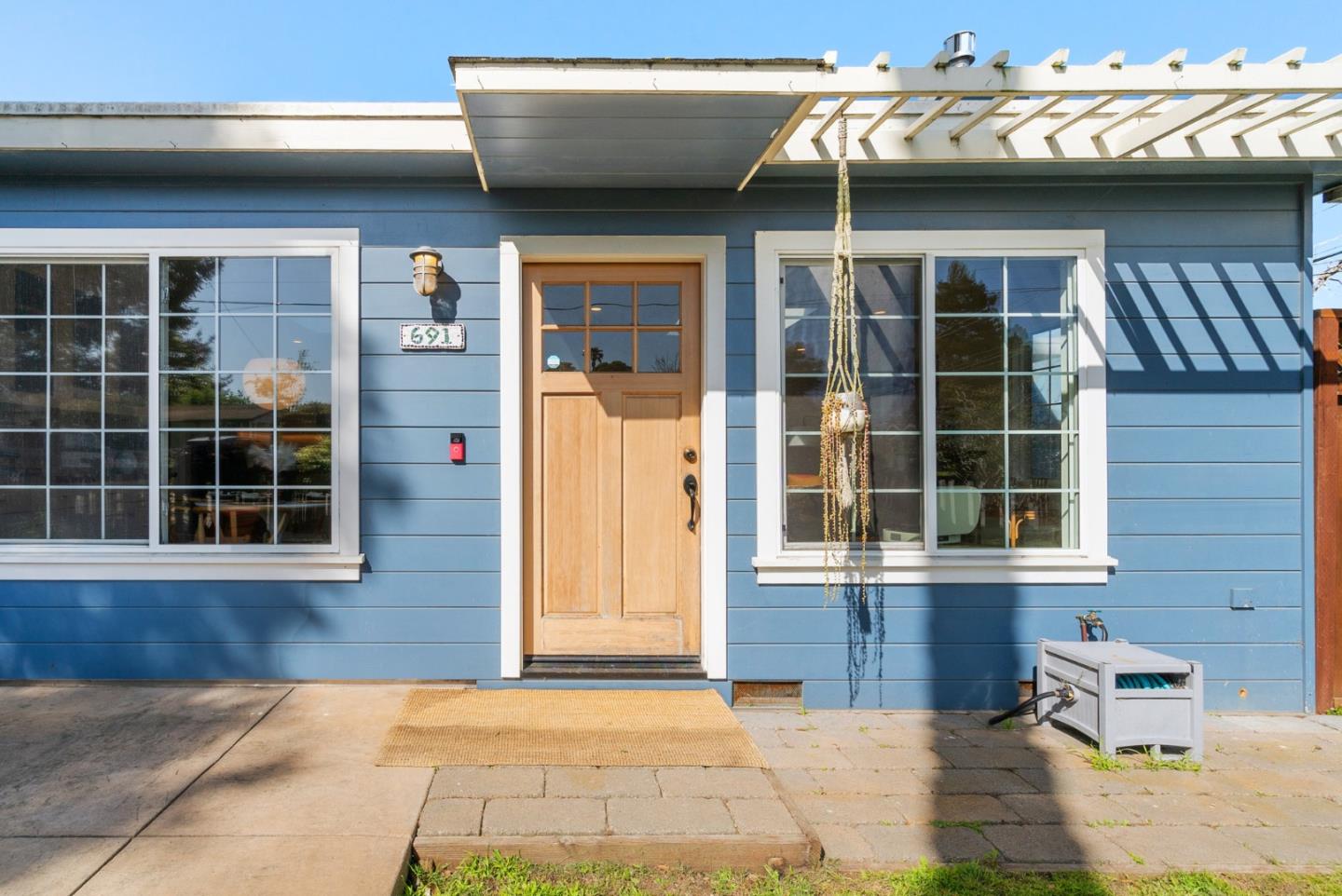 Detail Gallery Image 35 of 35 For 691 35th Ave, Santa Cruz,  CA 95062 - 2 Beds | 2 Baths