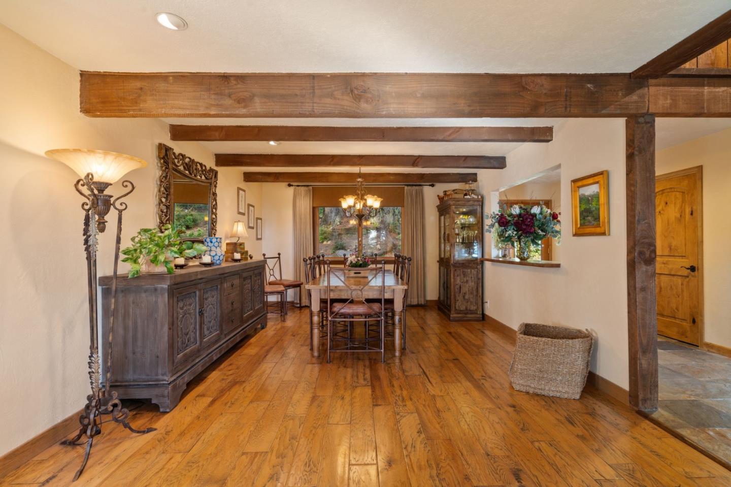 Detail Gallery Image 16 of 97 For 1330 Redwood Terrace Rd, Woodside,  CA 94062 - 3 Beds | 3 Baths