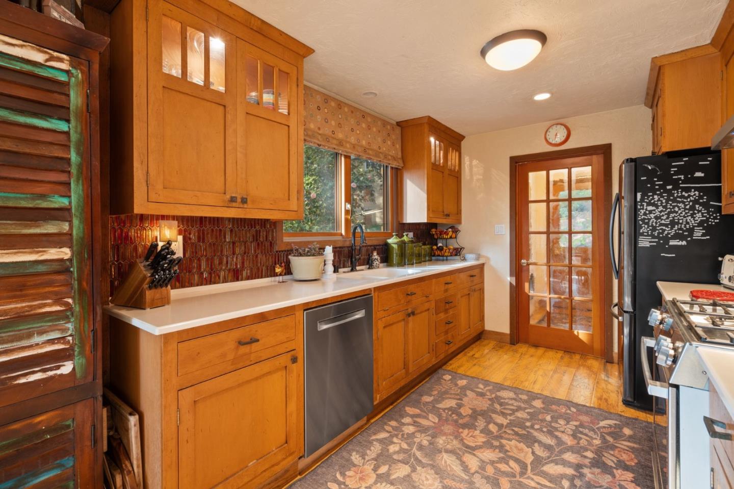 Detail Gallery Image 30 of 97 For 1330 Redwood Terrace Rd, Woodside,  CA 94062 - 3 Beds | 3 Baths