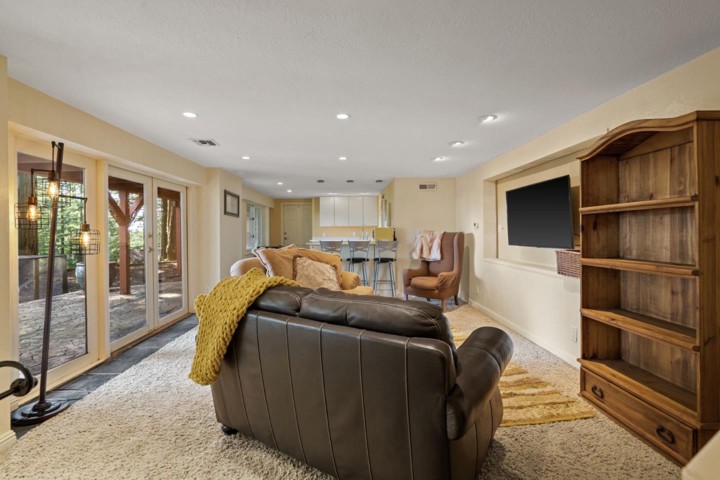 Detail Gallery Image 38 of 97 For 1330 Redwood Terrace Rd, Woodside,  CA 94062 - 3 Beds | 3 Baths