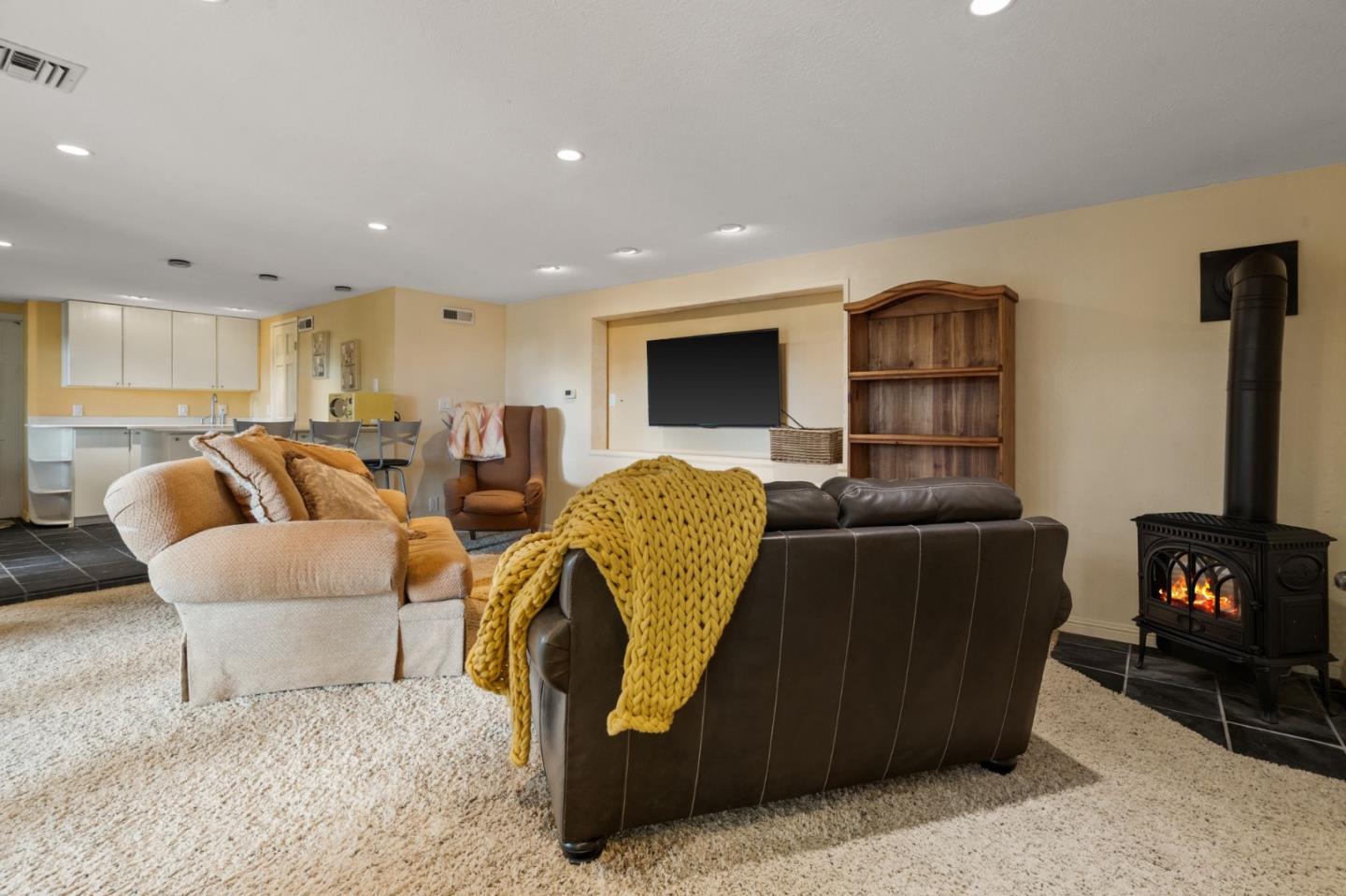 Detail Gallery Image 40 of 97 For 1330 Redwood Terrace Rd, Woodside,  CA 94062 - 3 Beds | 3 Baths