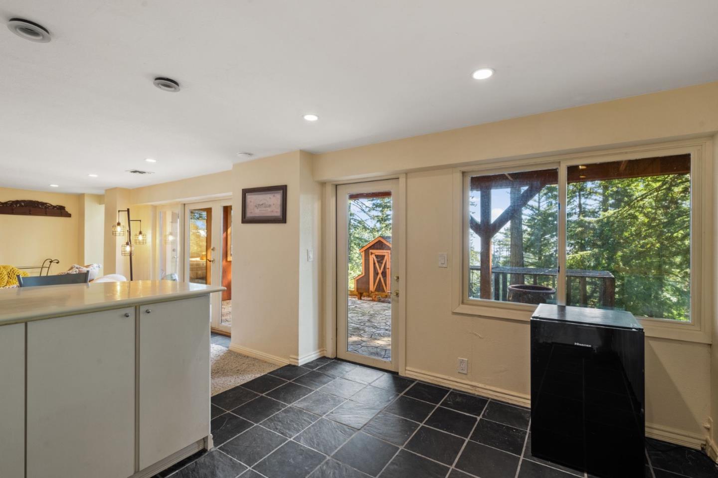 Detail Gallery Image 43 of 97 For 1330 Redwood Terrace Rd, Woodside,  CA 94062 - 3 Beds | 3 Baths