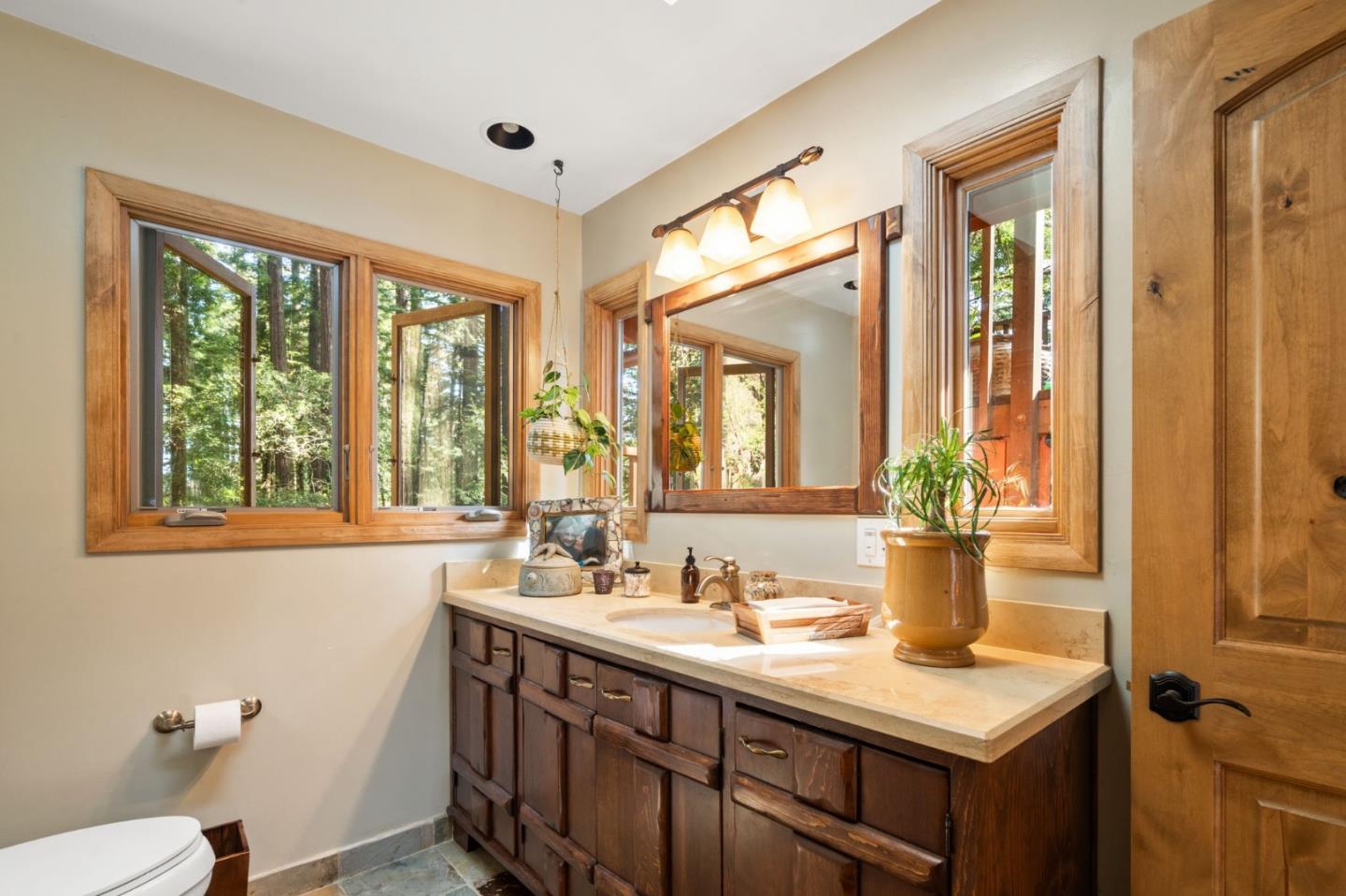 Detail Gallery Image 54 of 97 For 1330 Redwood Terrace Rd, Woodside,  CA 94062 - 3 Beds | 3 Baths