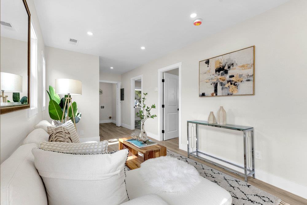 Detail Gallery Image 3 of 48 For 840 Jackson St, San Jose,  CA 95112 - 2 Beds | 2 Baths