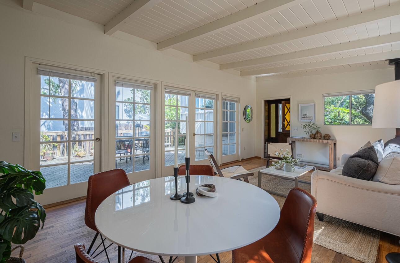 Detail Gallery Image 10 of 18 For 1208 Presidio Blvd, Pacific Grove,  CA 93950 - 1 Beds | 1 Baths
