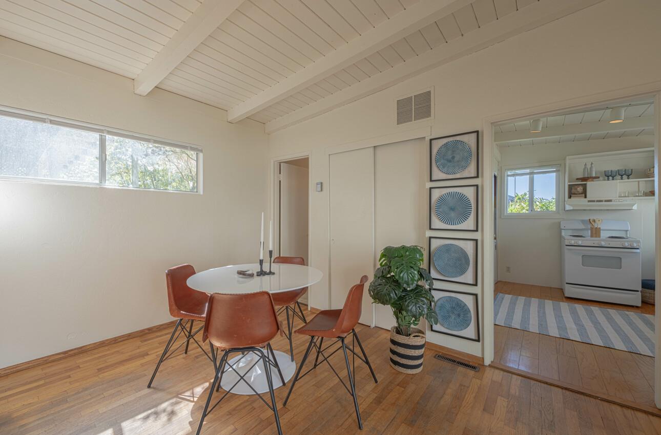 Detail Gallery Image 12 of 18 For 1208 Presidio Blvd, Pacific Grove,  CA 93950 - 1 Beds | 1 Baths