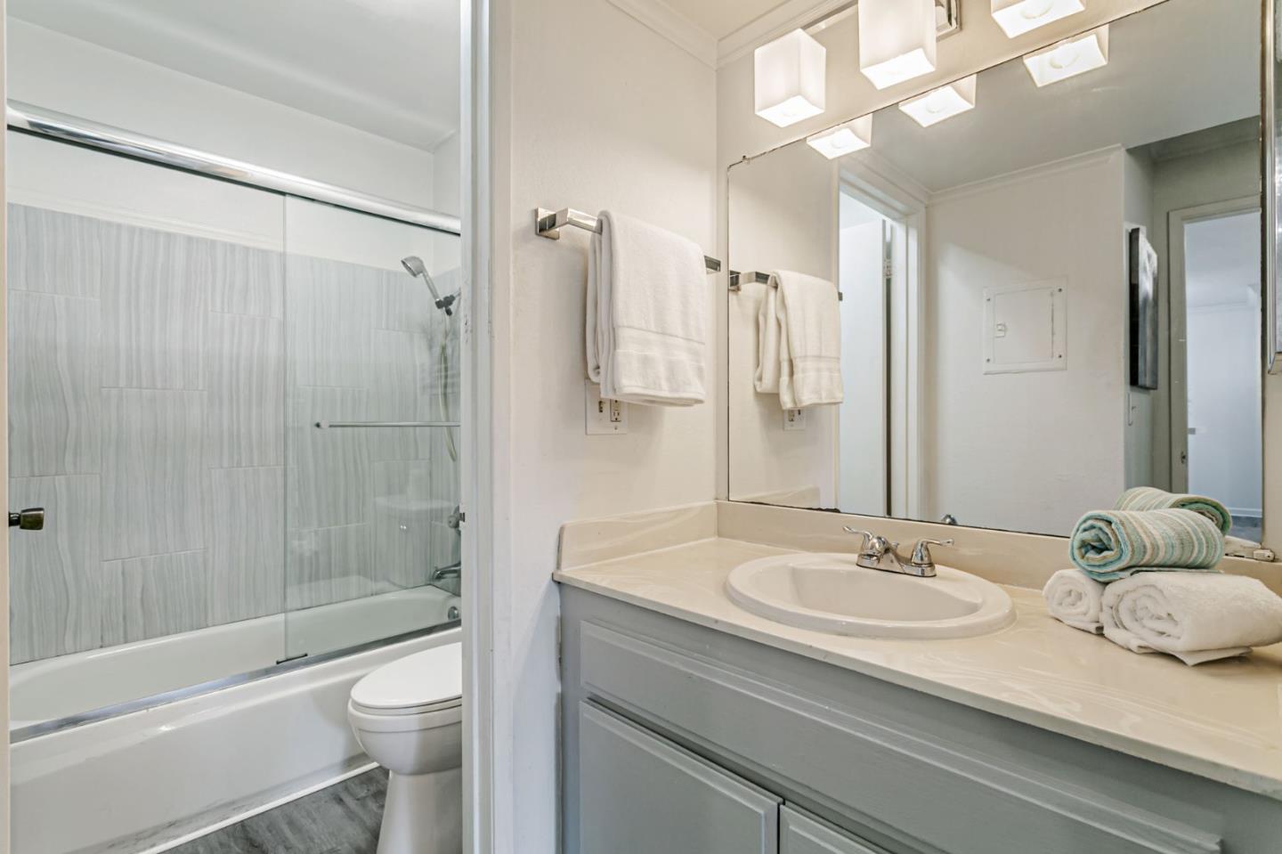 Detail Gallery Image 17 of 25 For 247 N Capitol Ave #227,  San Jose,  CA 95127 - 1 Beds | 1 Baths