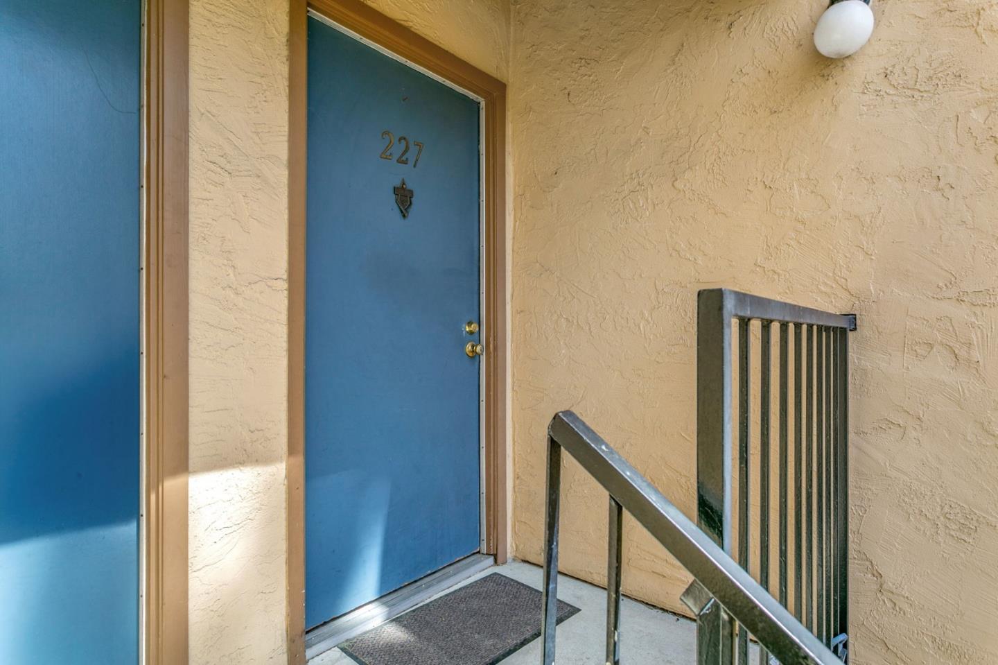 Detail Gallery Image 3 of 25 For 247 N Capitol Ave #227,  San Jose,  CA 95127 - 1 Beds | 1 Baths