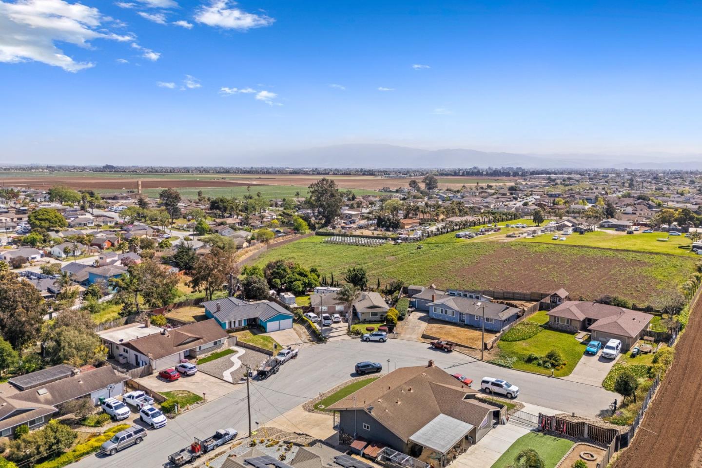 Detail Gallery Image 31 of 33 For 19395 Bellinzona Ave, Salinas,  CA 93906 - 3 Beds | 2 Baths