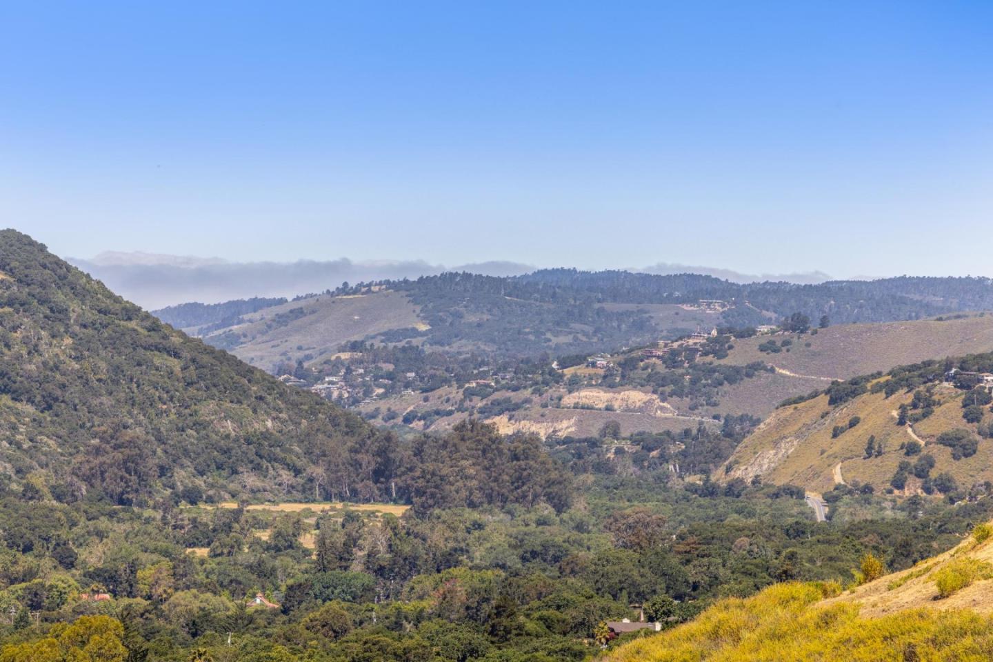 Detail Gallery Image 25 of 31 For 365 Country Club Dr, Carmel Valley,  CA 93924 - 3 Beds | 2 Baths