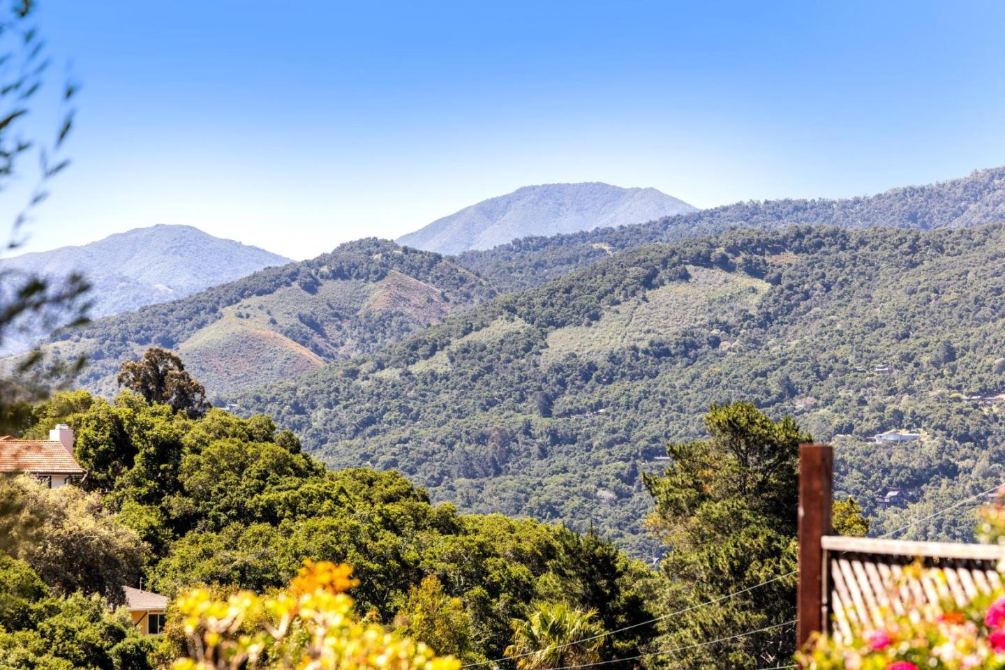 Detail Gallery Image 26 of 31 For 365 Country Club Dr, Carmel Valley,  CA 93924 - 3 Beds | 2 Baths
