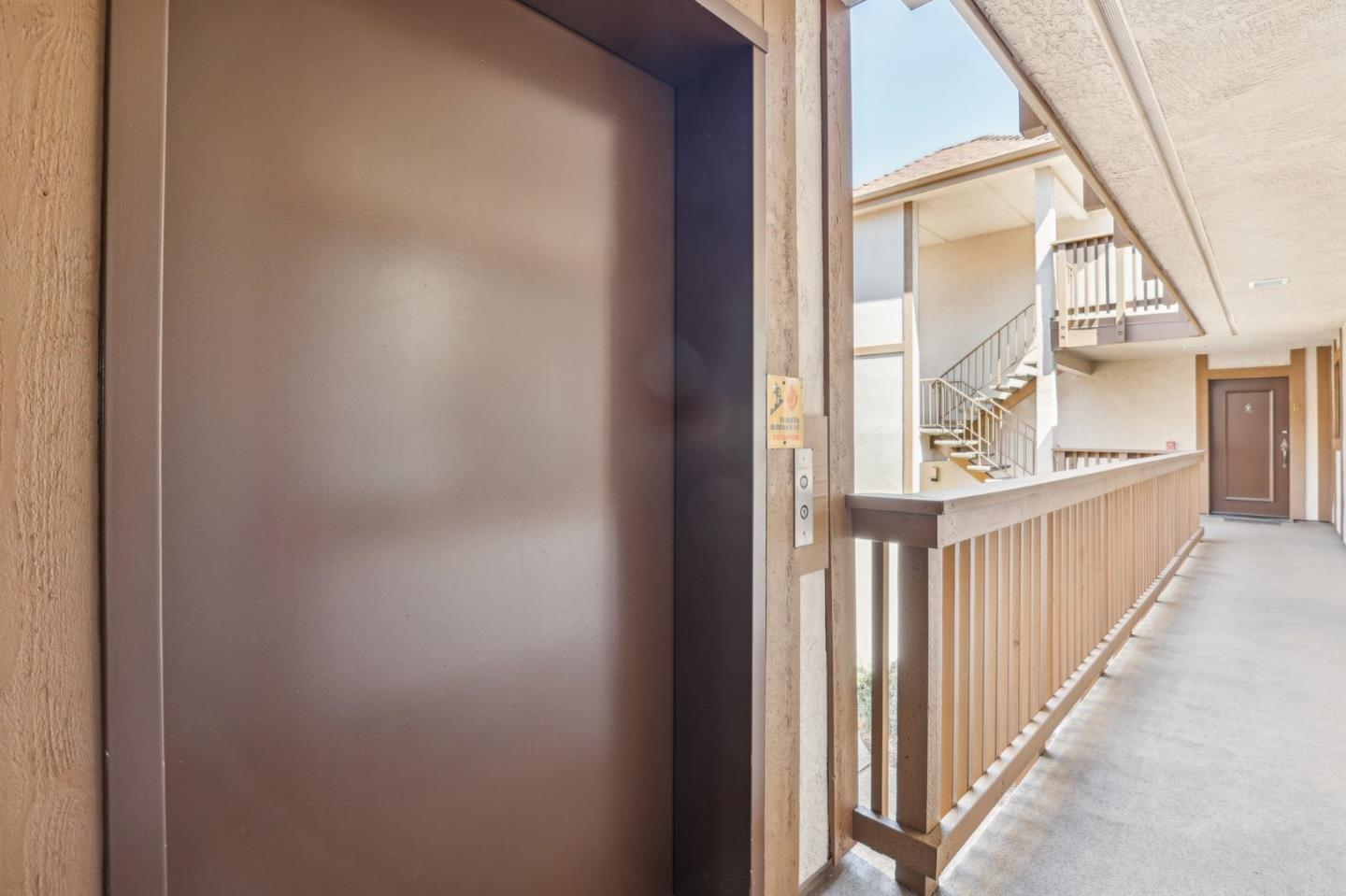 Detail Gallery Image 26 of 49 For 2000 Palm Ave #7,  San Mateo,  CA 94403 - 1 Beds | 1 Baths
