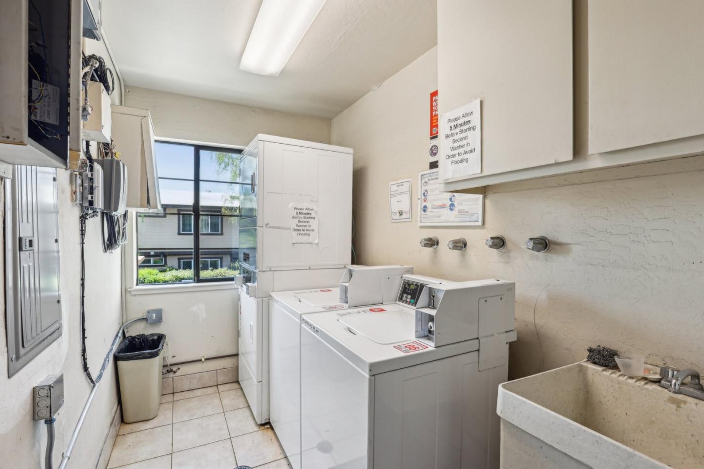 Detail Gallery Image 27 of 49 For 2000 Palm Ave #7,  San Mateo,  CA 94403 - 1 Beds | 1 Baths
