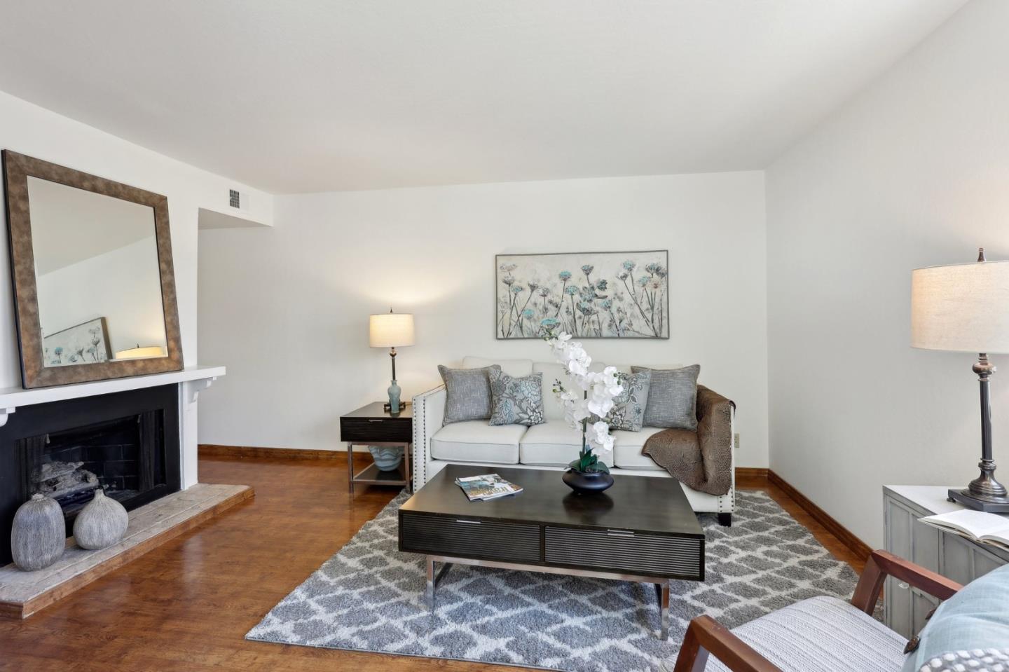 Detail Gallery Image 9 of 49 For 2000 Palm Ave #7,  San Mateo,  CA 94403 - 1 Beds | 1 Baths