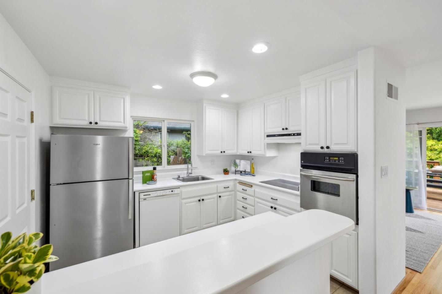 Detail Gallery Image 18 of 43 For 12 Washington St, Novato,  CA 94947 - 3 Beds | 2 Baths