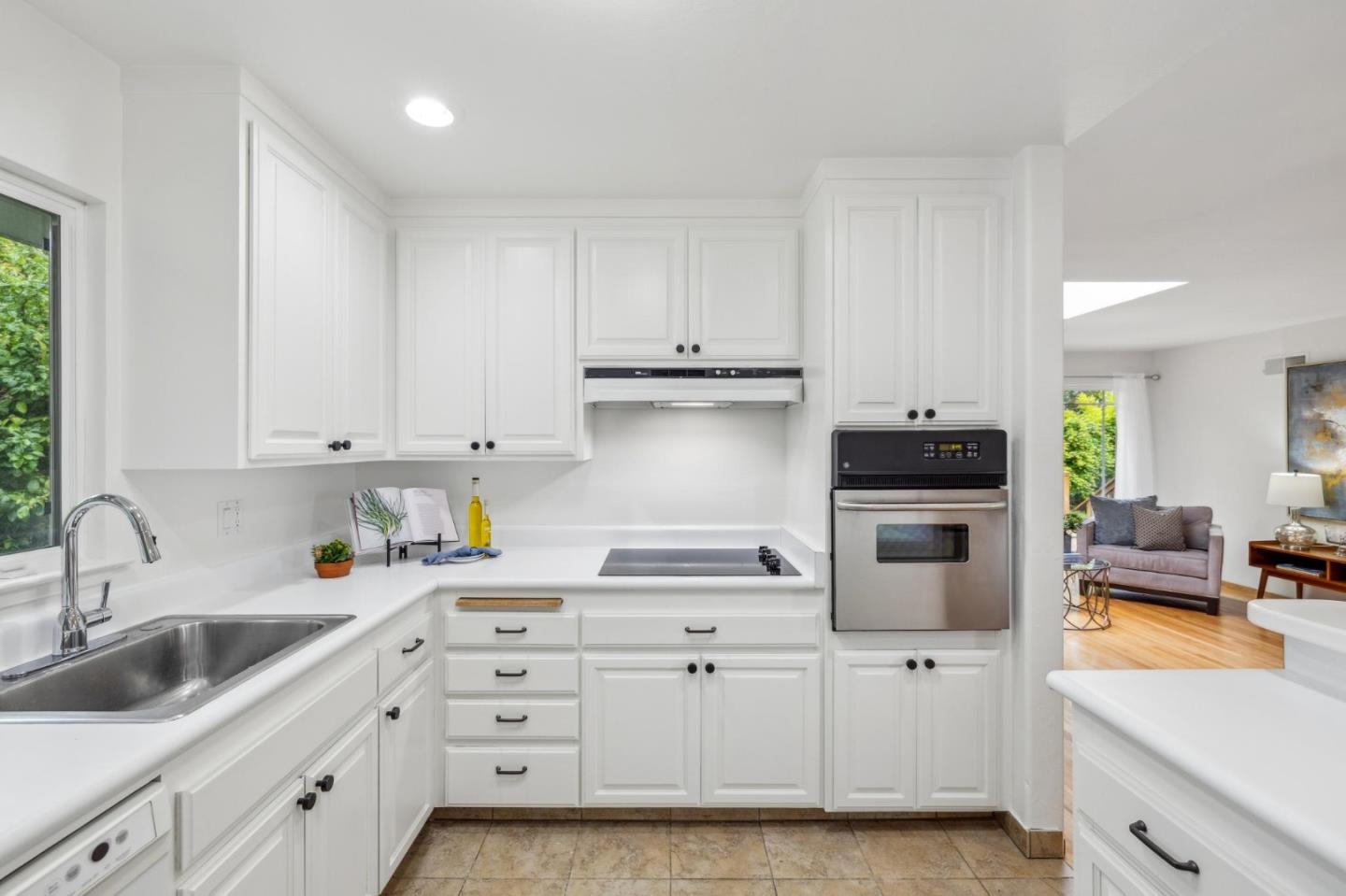 Detail Gallery Image 19 of 43 For 12 Washington St, Novato,  CA 94947 - 3 Beds | 2 Baths