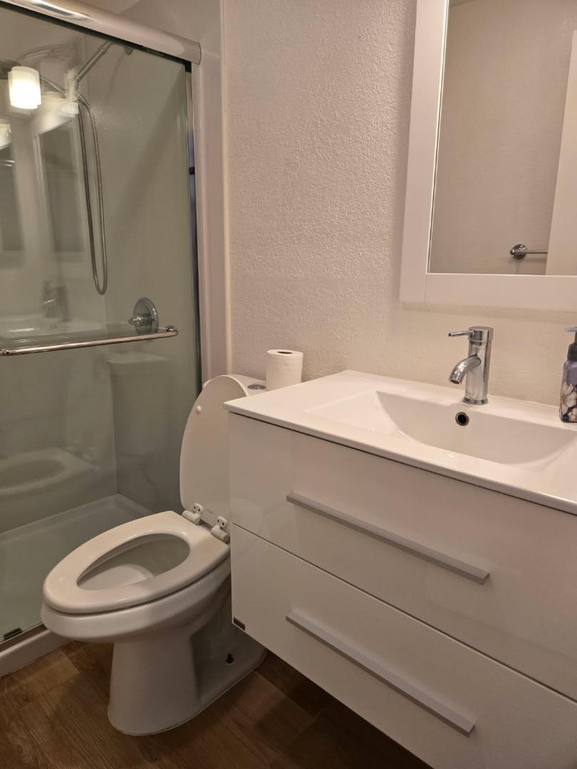 Detail Gallery Image 13 of 16 For 5626 Calmor Ave #1,  San Jose,  CA 95123 - 2 Beds | 1 Baths