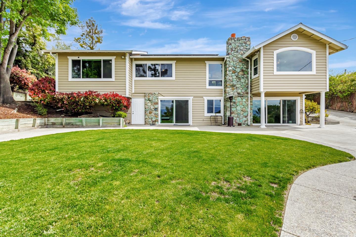 Detail Gallery Image 2 of 64 For 13010 Clayton Rd, San Jose,  CA 95127 - 4 Beds | 3 Baths