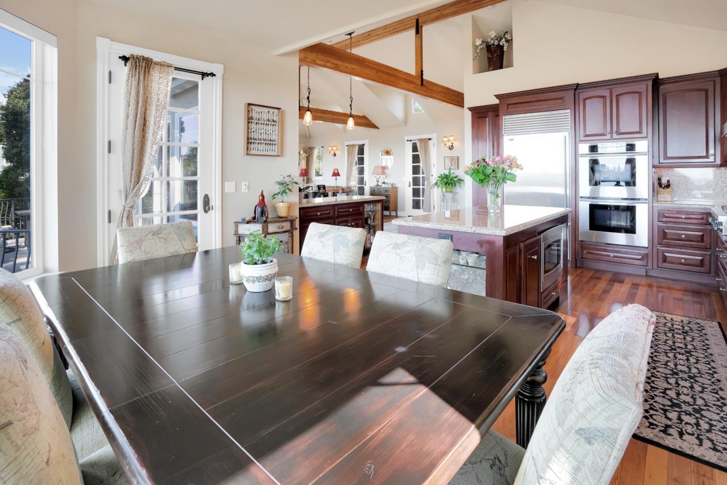Detail Gallery Image 12 of 51 For 140 Zanzibar Dr, Aptos,  CA 95003 - 3 Beds | 3 Baths