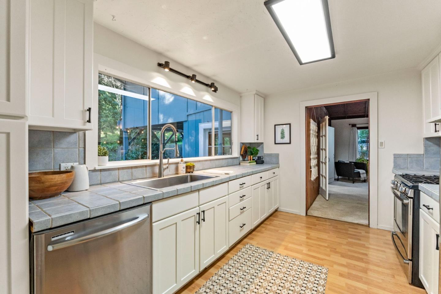 Detail Gallery Image 11 of 57 For 241 Redwood Way, Boulder Creek,  CA 95006 - 4 Beds | 2 Baths